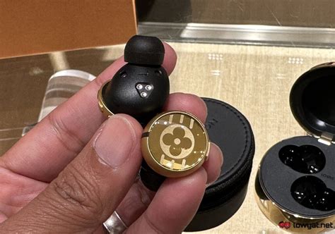 louis vuitton horizon earphones price